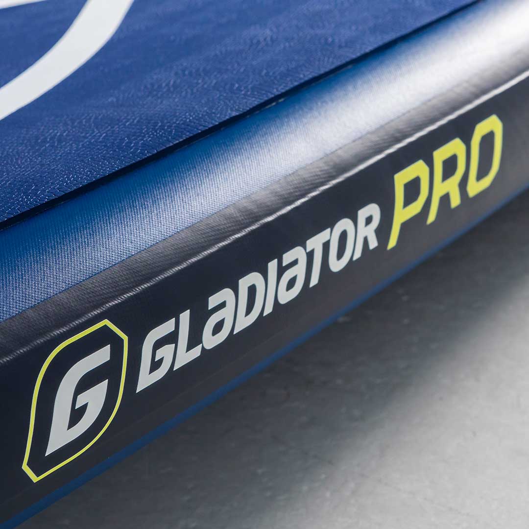 bocni strana detail oplachtitelny paddleboard gladiator pro paddleboardy karlin